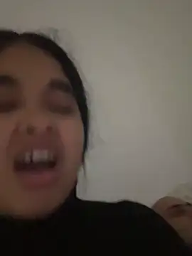 Aloyenita online show from March 18, 2026, 7:06 pm