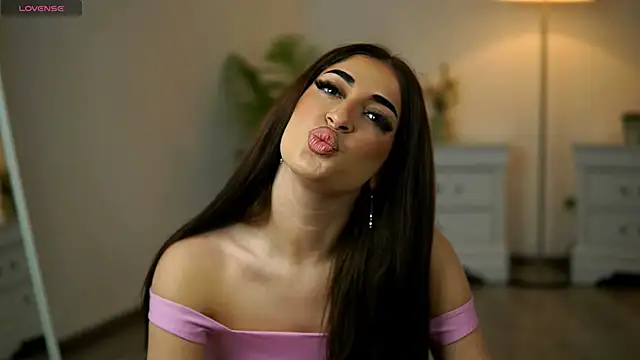 KassidyVibe online show from April 7, 2026, 2:56 am