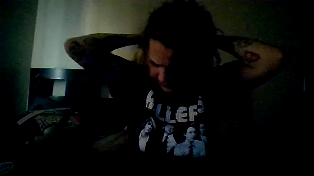 Baby Kangaroo online show from April 30, 2026, 8:26 pm