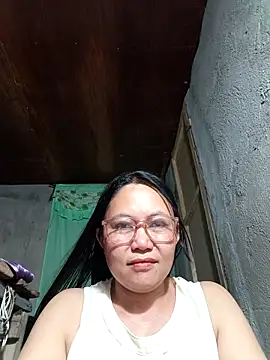 hotpinay 45 online show from March 29, 2026, 11:43 am