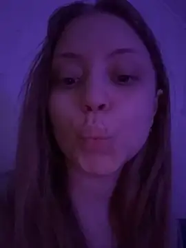 Snapshot of MollyHilton chatting on March 1, 2026, 3:36 pm MollyHilton online show from March 1, 2026, 3:36 pm