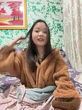 BIGBABYYEYE online show from March 17, 2026, 2:31 pm