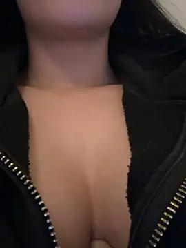 Sara0202 online show from March 29, 2026, 8:53 pm