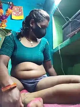 Chanchal pande online show from May 4, 2026, 10:28 pm