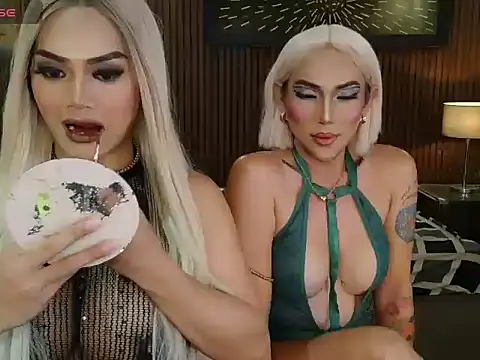 PrettyHorseCockTrans online show from June 11, 2026, 12:36 pm