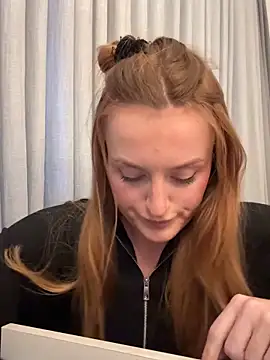 madlynn online show from February 10, 2026, 3:49 pm