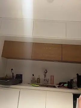 madlynn online show from February 26, 2026, 5:56 pm