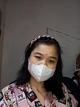 Snapshot of Daisy-lusia2026 chatting on February 28, 2026, 2:51 pm Daisy-lusia2026 online show from February 28, 2026, 2:51 pm