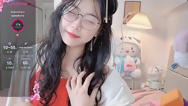 Luminous4173 online show from February 4, 2026, 6:52 am