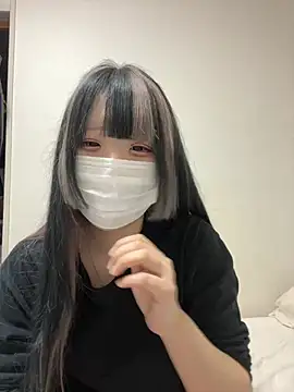 Snapshot of uni_nvqnl2 chatting on February 21, 2026, 7:42 am uni nvqnl2 online show from February 21, 2026, 7:42 am