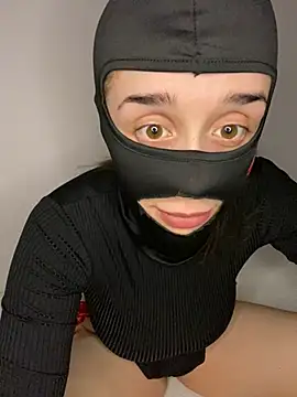 Mishelxxx2 online show from February 11, 2026, 8:36 pm