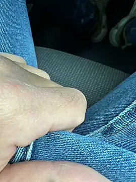cristianxx18 online show from July 5, 2026, 8:38 pm