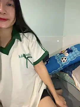 Snapshot of hotgirl-sexy chatting on February 3, 2026, 3:06 pm hotgirl-sexy online show from February 3, 2026, 3:06 pm