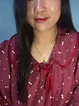 Snapshot of hotgirl-sexy chatting on February 5, 2026, 3:33 am hotgirl-sexy online show from February 5, 2026, 3:33 am