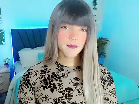 ZoeSchmmit online show from July 29, 2026, 5:00 pm