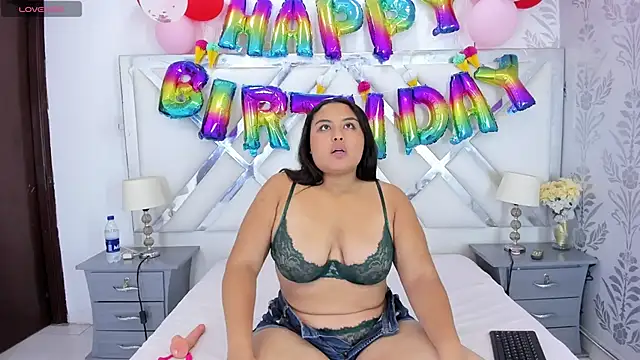 yaragarcia online show from February 18, 2026, 3:46 am