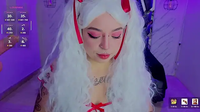 Snapshot of _Vermell_ chatting on March 3, 2026, 7:42 pm Vermell online show from March 3, 2026, 7:42 pm