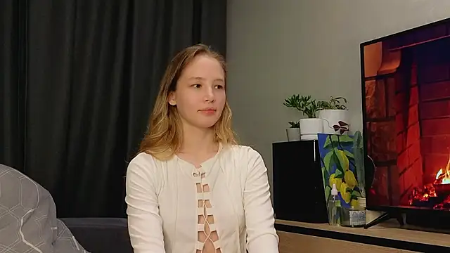 y0ur sunshinee online show from February 11, 2026, 4:56 pm