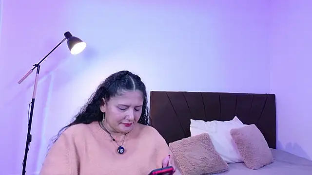 Genesis Montenegro OA online show from February 3, 2026, 12:43 pm