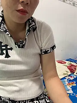 Baby-lovely69 online show from April 14, 2026, 3:01 am