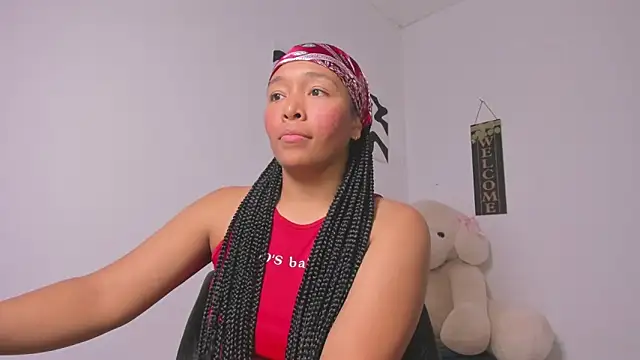 Nia13 online show from March 31, 2026, 1:07 am