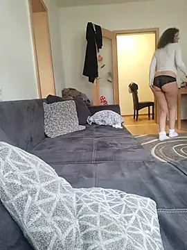 Isa363636 online show from February 9, 2026, 10:30 am