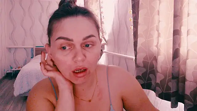 Snapshot of MagicKatarina_ chatting on February 17, 2026, 10:12 am MagicKatarina online show from February 17, 2026, 10:12 am