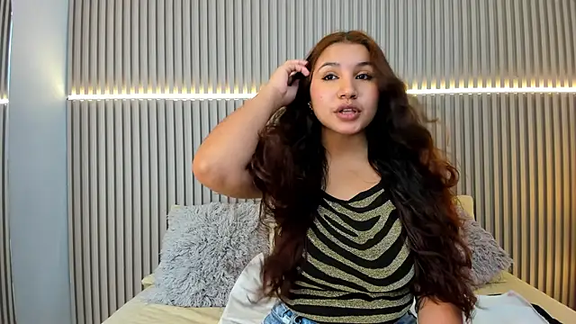 Victoria Rosee online show from July 8, 2026, 2:43 pm