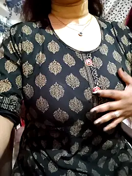 PARI51 online show from March 7, 2026, 8:39 pm