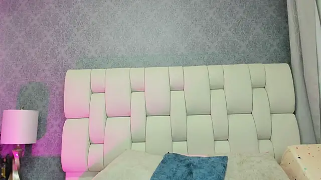 Snapshot of luz-miiaa chatting on February 2, 2026, 11:53 am luz-miiaa online show from February 2, 2026, 11:53 am