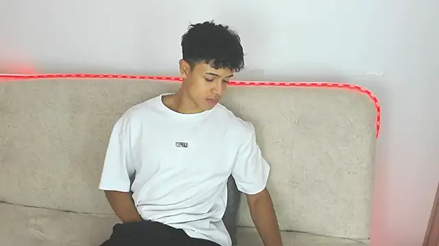  Alex Colton online show from March 11, 2026, 10:05 pm