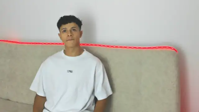  Alex Colton online show from April 3, 2026, 10:08 pm