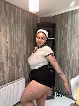 BabyChanntal online show from April 9, 2026, 1:05 pm