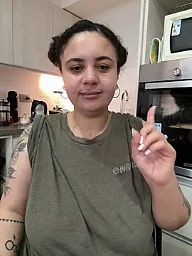 Snapshot of BabyChanntal chatting on July 14, 2026, 4:02 pm BabyChanntal online show from July 14, 2026, 4:02 pm