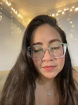 alisbloom online show from March 8, 2026, 4:05 am