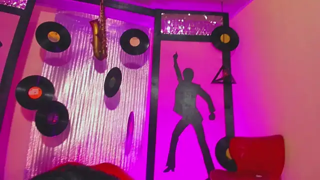 Adriana Rodriguez  online show from February 1, 2026, 1:48 am