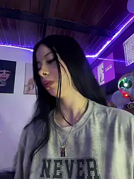 violettahotass online show from February 18, 2026, 2:35 pm