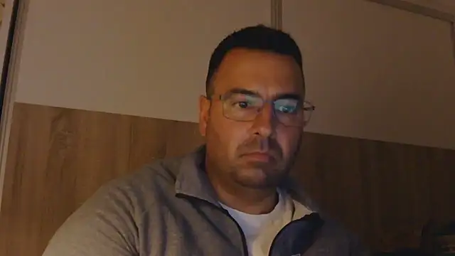 VanillaTime78-Jorge online show from April 30, 2026, 8:57 pm
