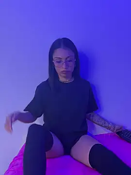 Jade 66 online show from February 10, 2026, 5:55 am