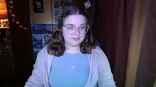 Teasing Dora online show from February 3, 2026, 3:04 am