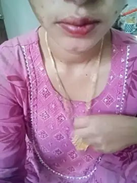 Snapshot of khushi_rawat chatting on February 7, 2026, 2:37 am khushi rawat online show from February 7, 2026, 2:37 am