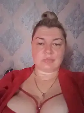 KristinaLowq online show from May 27, 2026, 8:50 pm