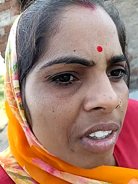 Snapshot of Priyakoli4568 chatting on May 1, 2026, 2:16 am Priyakoli4568 online show from May 1, 2026, 2:16 am