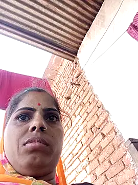 Snapshot of Priyakoli4568 chatting on May 6, 2026, 5:25 am Priyakoli4568 online show from May 6, 2026, 5:25 am