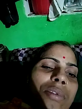 Snapshot of Priyakoli4568 chatting on May 8, 2026, 3:50 pm Priyakoli4568 online show from May 8, 2026, 3:50 pm
