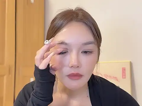 leilei660 online show from February 6, 2026, 11:02 am