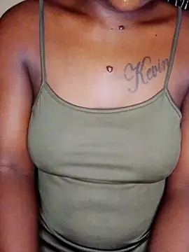 Snapshot of Lelizy chatting on March 4, 2026, 4:07 am Lelizy online show from March 4, 2026, 4:07 am