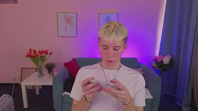 KevinParke online show from March 18, 2026, 10:40 am