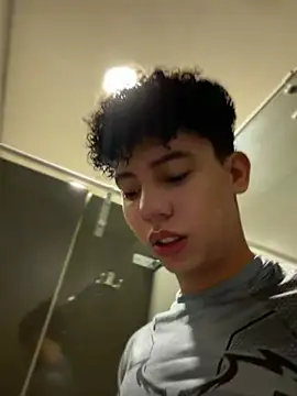 yoursexyjose online show from July 8, 2026, 7:51 pm