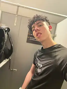 yoursexyjose online show from July 11, 2026, 5:59 pm